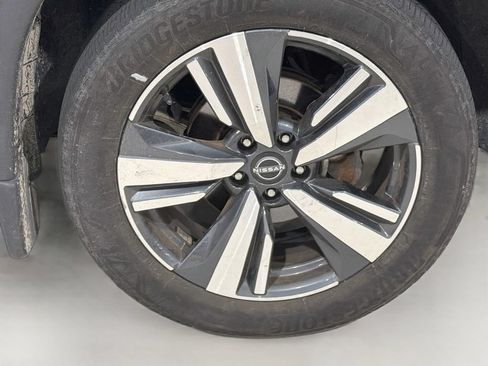 Used 2023 Nissan Rogue SL w/ SL Premium Package AWD/4WD image 10