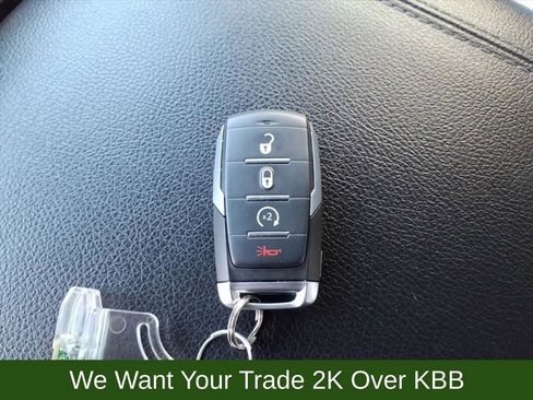 Used 2022 RAM 1500 Big Horn AWD/4WD image 26