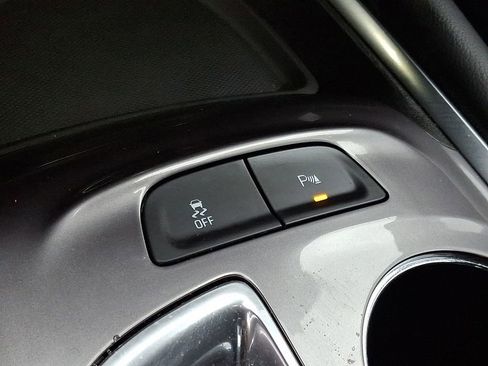 Certified 2018 Chevrolet Malibu LT w/ Driver Confidence Package image 24