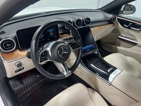 Used 2023 Mercedes-Benz C 300 4MATIC Sedan image 21