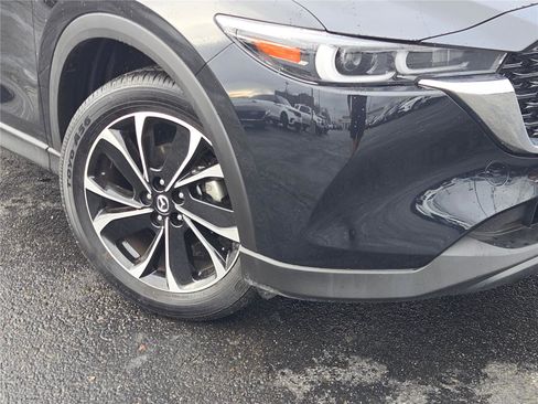 Used 2022 MAZDA CX-5 AWD 2.5 S w/ Premium Package image 3