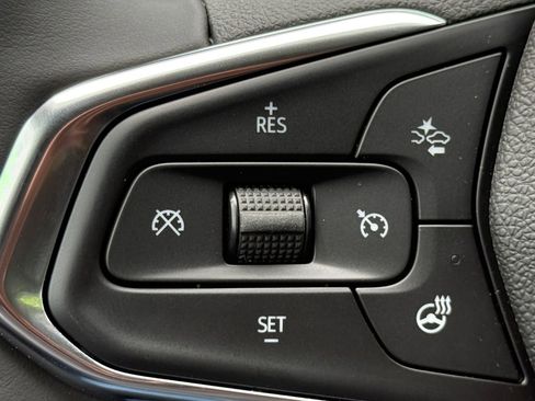 New 2026 Chevrolet Trax LT w/ Driver Confidence Package FWD image 20