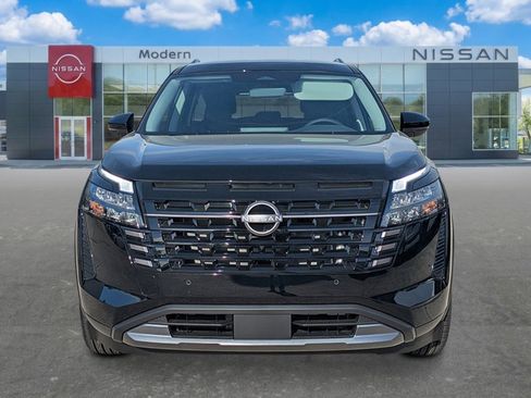 New 2026 Nissan Pathfinder SL FWD image 8