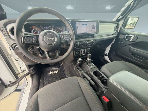 Used 2024 Jeep Wrangler Sport AWD/4WD image 25