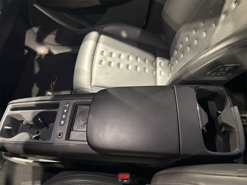 Used 2024 Kia EV9 Wind image 24