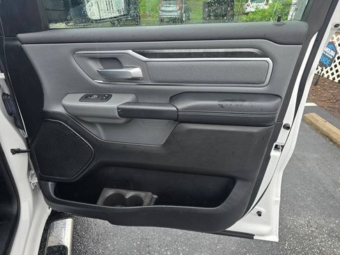 Used 2019 RAM 1500 Big Horn AWD/4WD image 19
