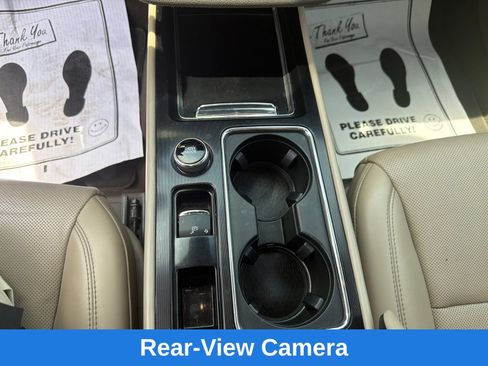 Used 2022 Lincoln Corsair AWD w/ Premium Package image 16