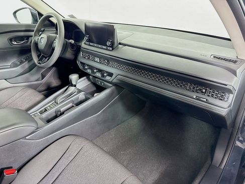 Certified 2023 Honda Accord LX image 25