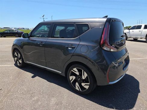 Used 2023 Kia Soul GT-Line FWD image 9