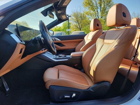 Certified 2024 BMW 430i xDrive Convertible w/ M Sport Package image 13