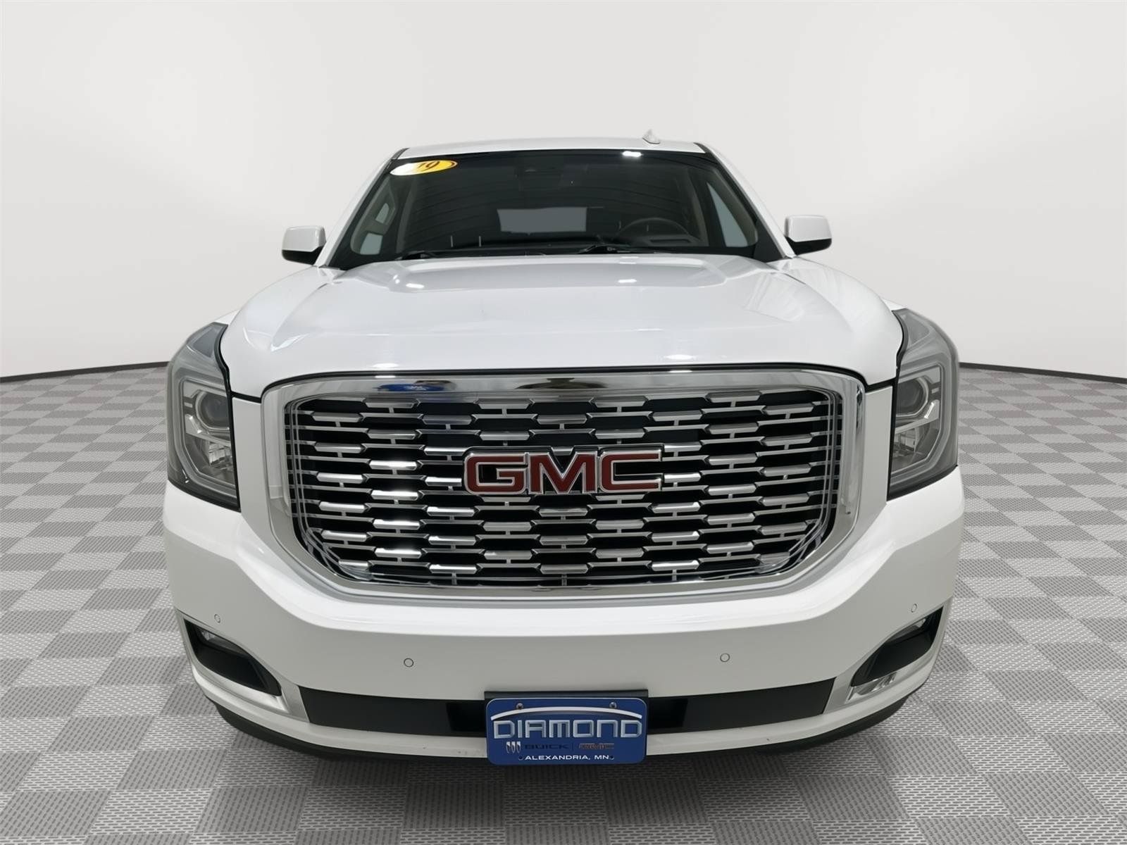 Used 2019 GMC Yukon Denali w/ Open Road Package AWD/4WD image 8