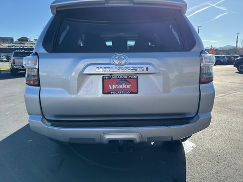 Used 2024 Toyota 4Runner SR5 Premium image 3