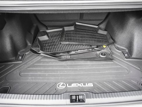 Certified 2022 Lexus IS 300 AWD w/ Premium Package image 23