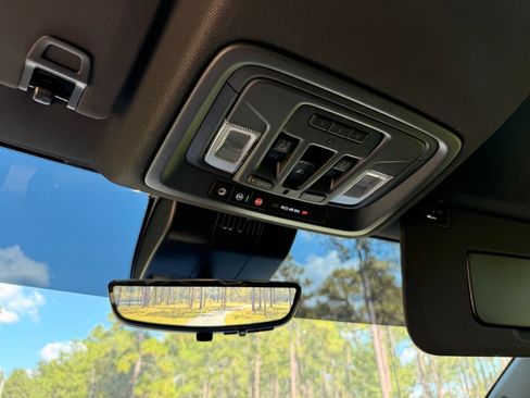 New 2026 GMC Sierra 1500 AT4 w/ Technology Package AWD/4WD image 28