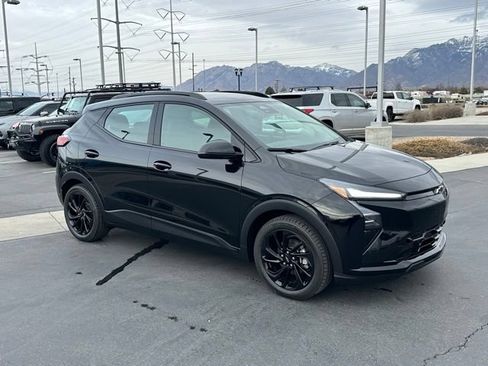 New 2027 Chevrolet Bolt RS FWD image 28