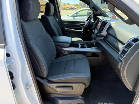 Used 2022 RAM 1500 Big Horn AWD/4WD image 35