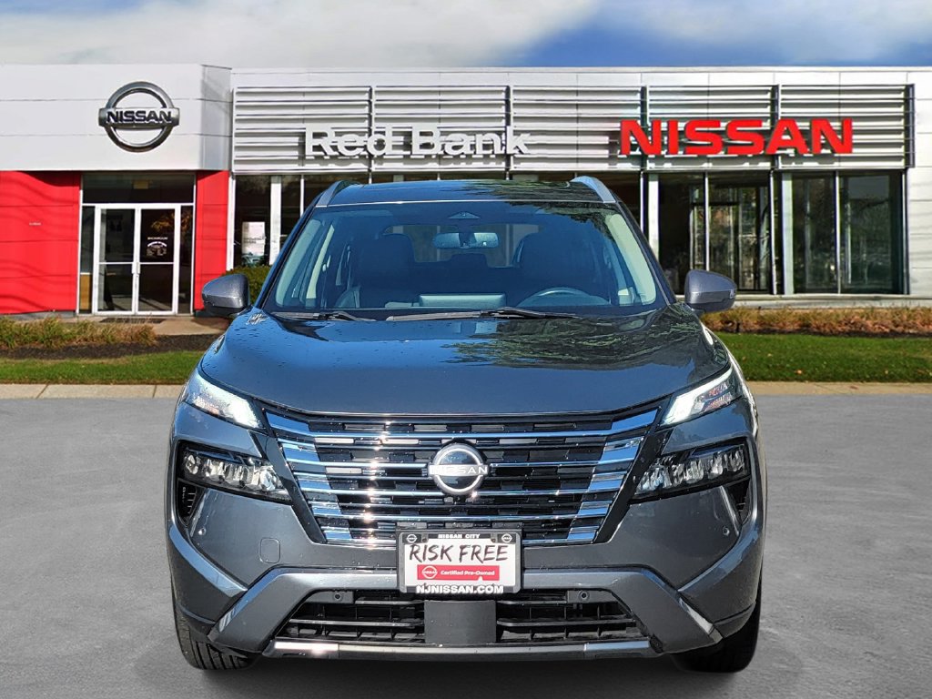 Used 2024 Nissan Rogue SL w/ SL Premium Package AWD/4WD image 4