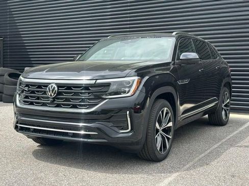 New 2025 Volkswagen Atlas Cross Sport SEL Premium R-Line AWD/4WD image 4
