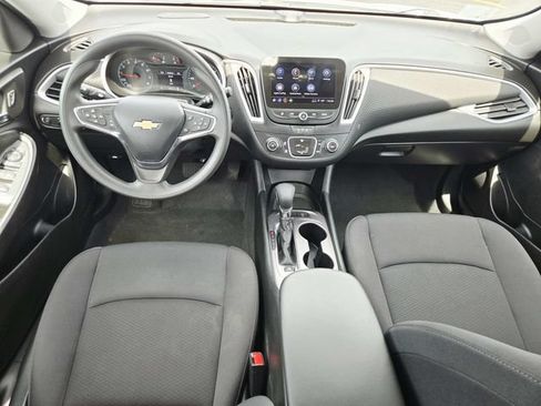 Used 2023 Chevrolet Malibu LS w/ Driver Confidence Package FWD image 7