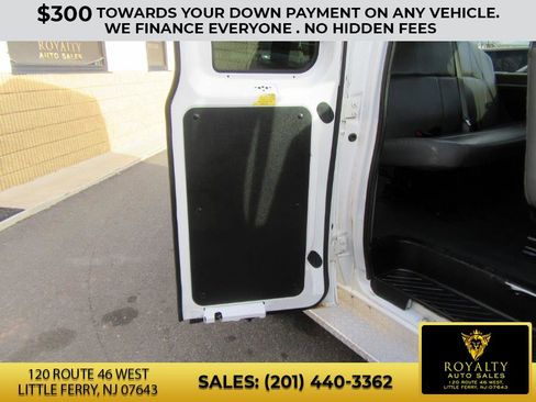 Used 2011 Ford E-150 and Econoline 150 XLT image 21