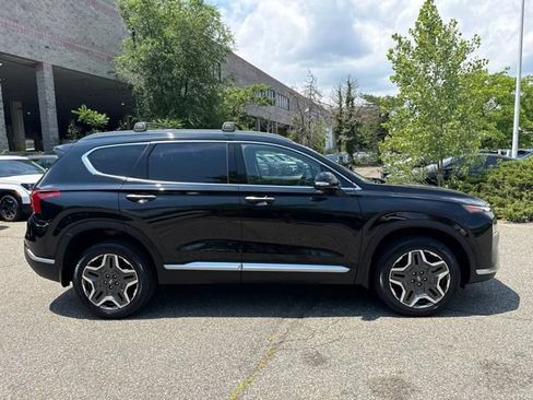 Used 2023 Hyundai Santa Fe Limited AWD/4WD image 18