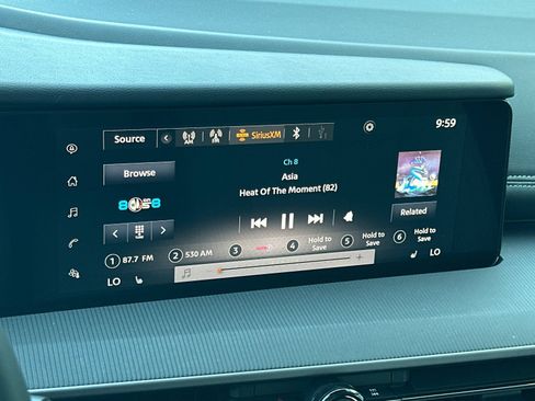 Certified 2025 Nissan Murano SV AWD/4WD image 17