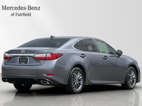 Used 2018 Lexus ES 350 w/ Navigation System Package FWD image 2