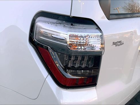 Used 2023 Toyota 4Runner Limited image 27