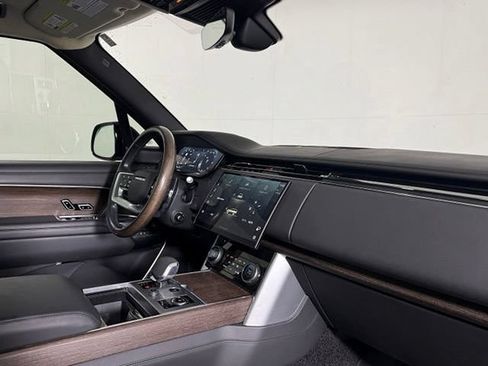Used 2023 Land Rover Range Rover SE AWD/4WD image 21