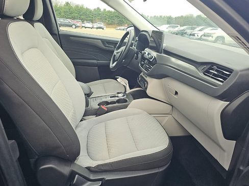 Used 2023 Ford Escape Active AWD/4WD image 6