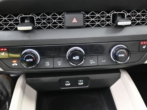 Used 2025 Honda Accord SE image 25