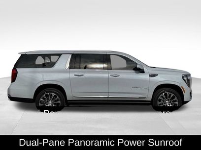 New 2026 GMC Yukon XL Denali w/ Sun & Power Step Package