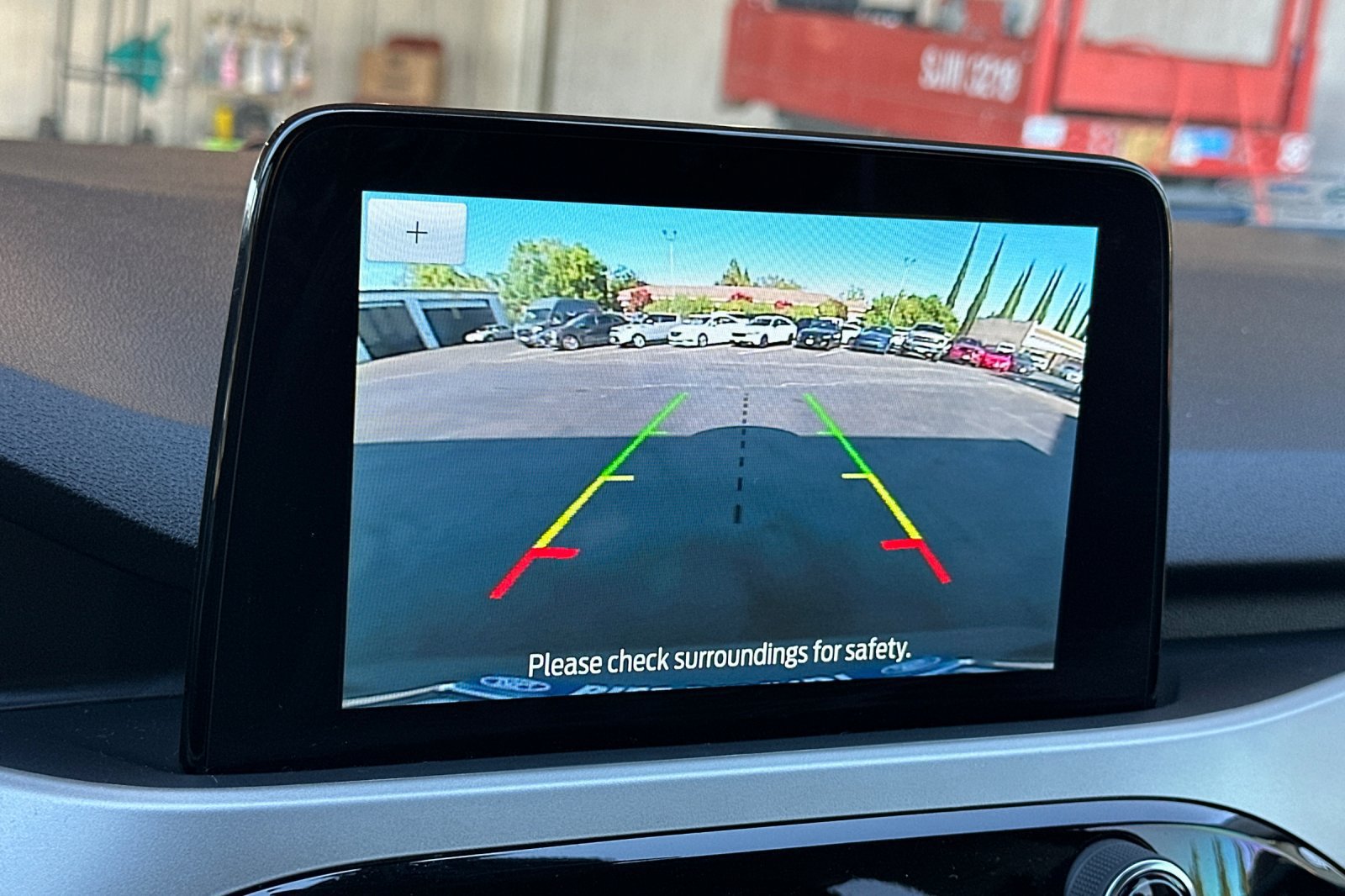 Certified 2022 Ford Escape SE FWD image 18