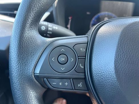 Used 2026 Toyota Corolla LE w/ Carpet Mat Package (TMS) FWD image 24