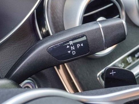 Used 2022 Mercedes-Benz GLC 300 image 19