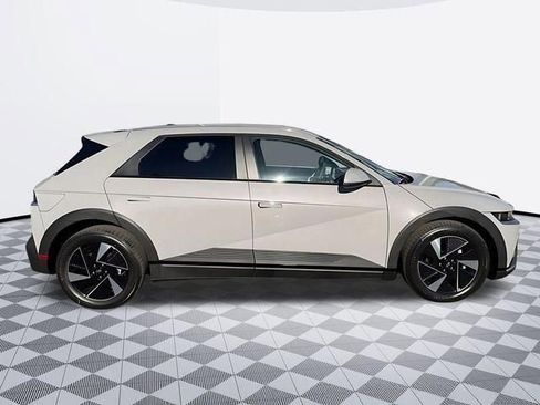 New 2026 Hyundai Ioniq 5 SEL AWD/4WD image 8