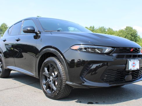 Used 2024 Dodge Hornet R/T w/ R/T Blacktop Package AWD/4WD image 4