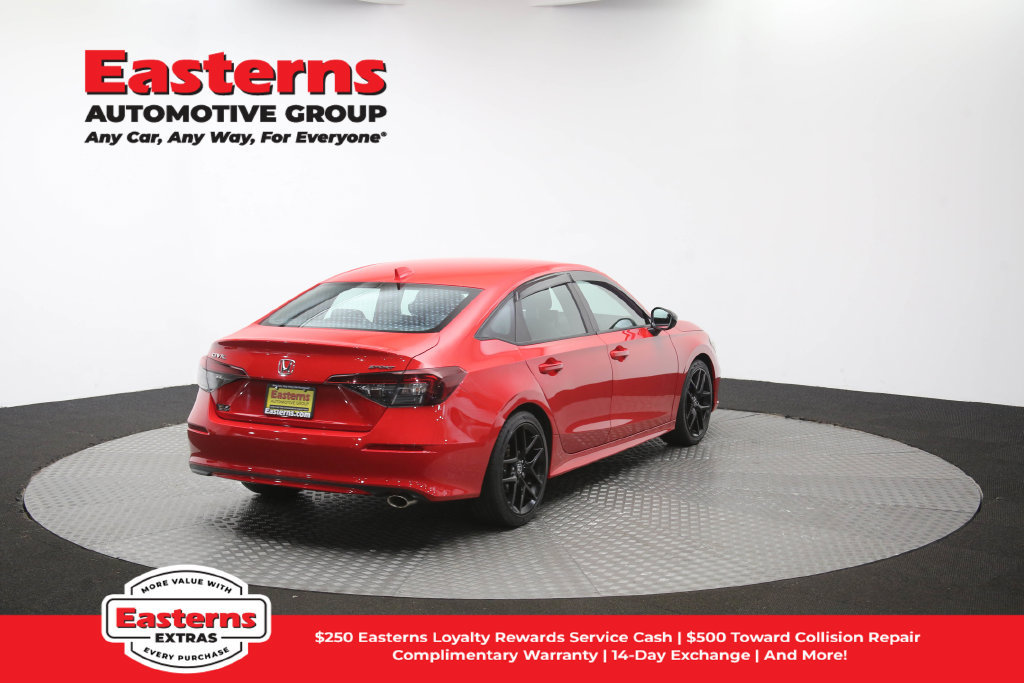 Used 2025 Honda Civic Sport image 40