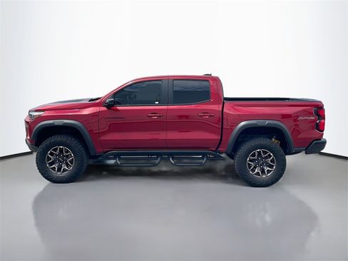 Used 2024 Chevrolet Colorado ZR2 w/ Technology Package image 4