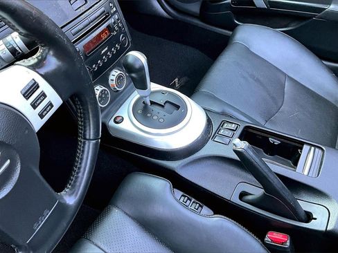 Used 2008 Nissan 350Z Touring image 15
