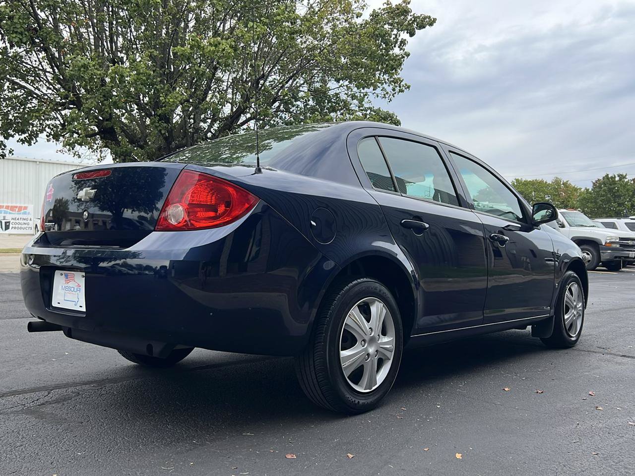 Used 2010 Chevrolet Cobalt LS FWD image 5