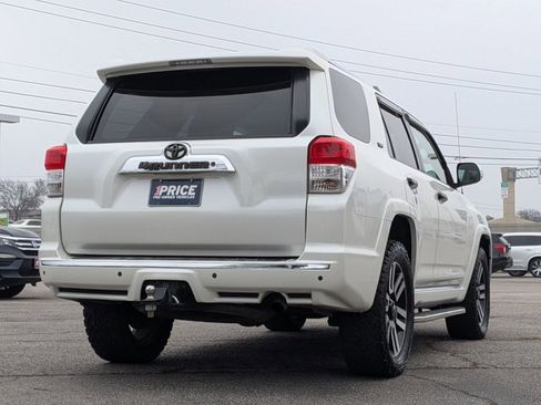 Used 2011 Toyota 4Runner SR5 image 5