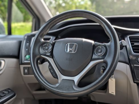 Used 2013 Honda Civic LX image 13