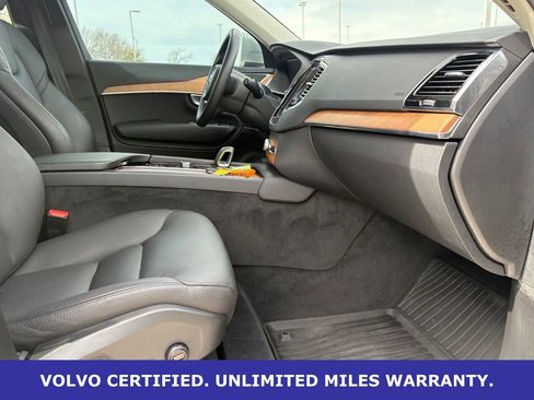 Certified 2024 Volvo XC90 B6 Plus w/ Protection Package Premier image 35