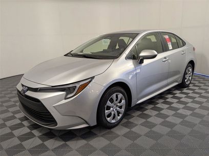 New 2025 Toyota Corolla LE