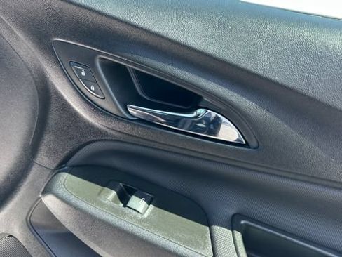 Certified 2022 Chevrolet Equinox RS AWD/4WD image 46