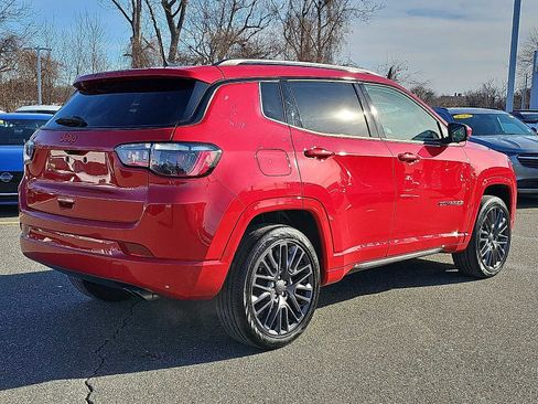 Used 2022 Jeep Compass Limited image 6