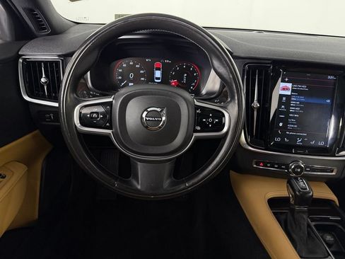 Used 2018 Volvo S90 T5 Momentum w/ Convenience Package AWD/4WD image 13