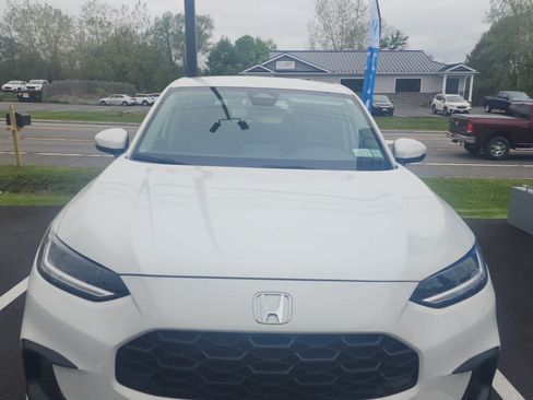 Used 2024 Honda HR-V LX image 7