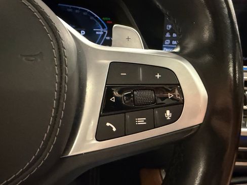 Used 2022 BMW X5 xDrive45e w/ M Sport Package image 18